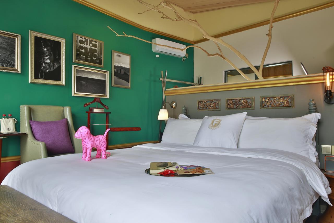 Fanli Hotel Yangshuo West Street Guilin Exterior photo